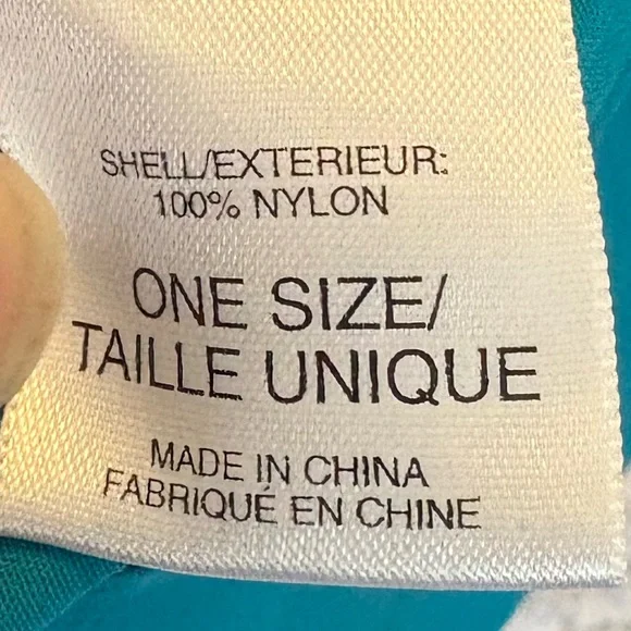 The North Face Turquoise Nylon Cap - Picture 3 of 5